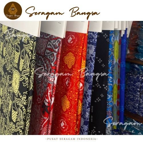 web halaman portofolio kain batik 1